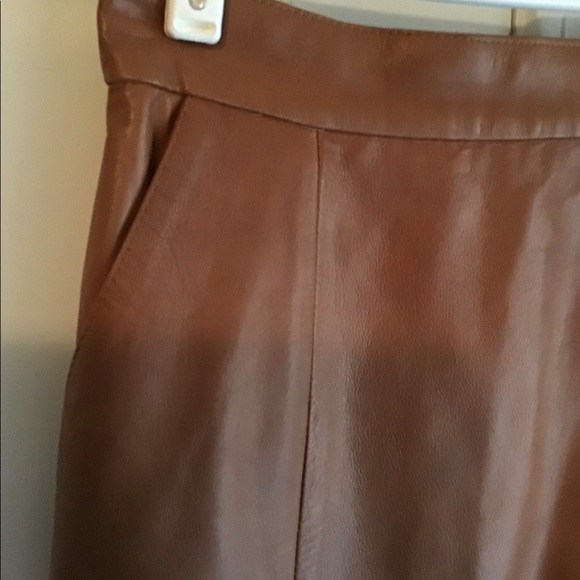 Camel color Lear - Picture 5 of 8